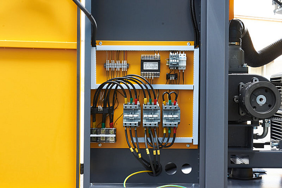 Винтовой компрессор ET SL 75-12 Винтовой компрессор ET SL 75-12